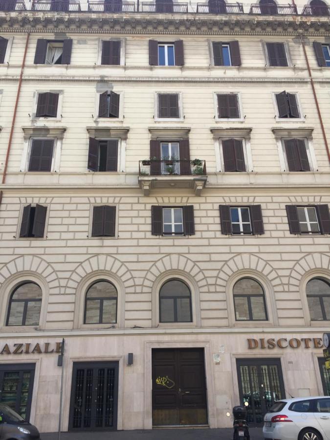 Appartamento Vicino Stazione Termini E Colosseo Roma Eksteriør bilde